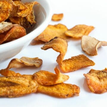 Keto Baked Parsnip Chips