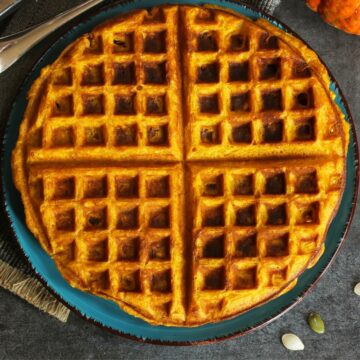 Keto Spiced Pumpkin Waffles