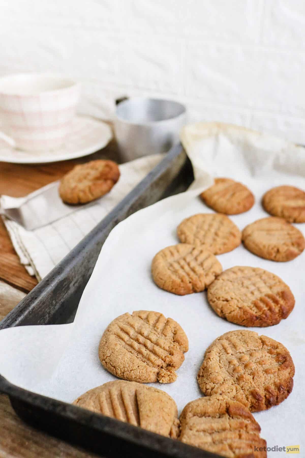 Keto Peanut Butter Cookies