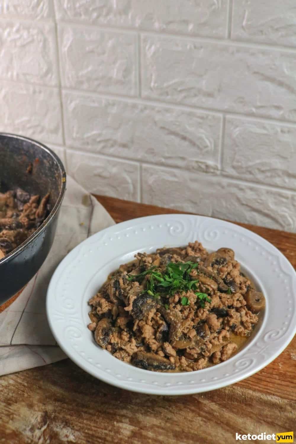 Beef Stroganoff Recipe with Mushrooms & Sour Cream (Gluten-Free)