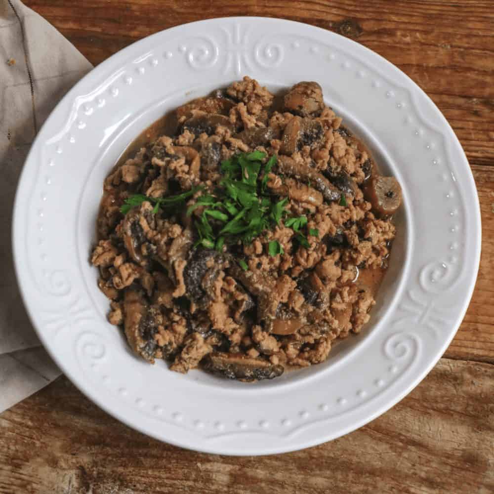 Beef Stroganoff Recipe with Mushrooms & Sour Cream (Gluten-Free) Beef Stroganoff Recipe with Mushrooms & Sour Cream (Gluten-Free)