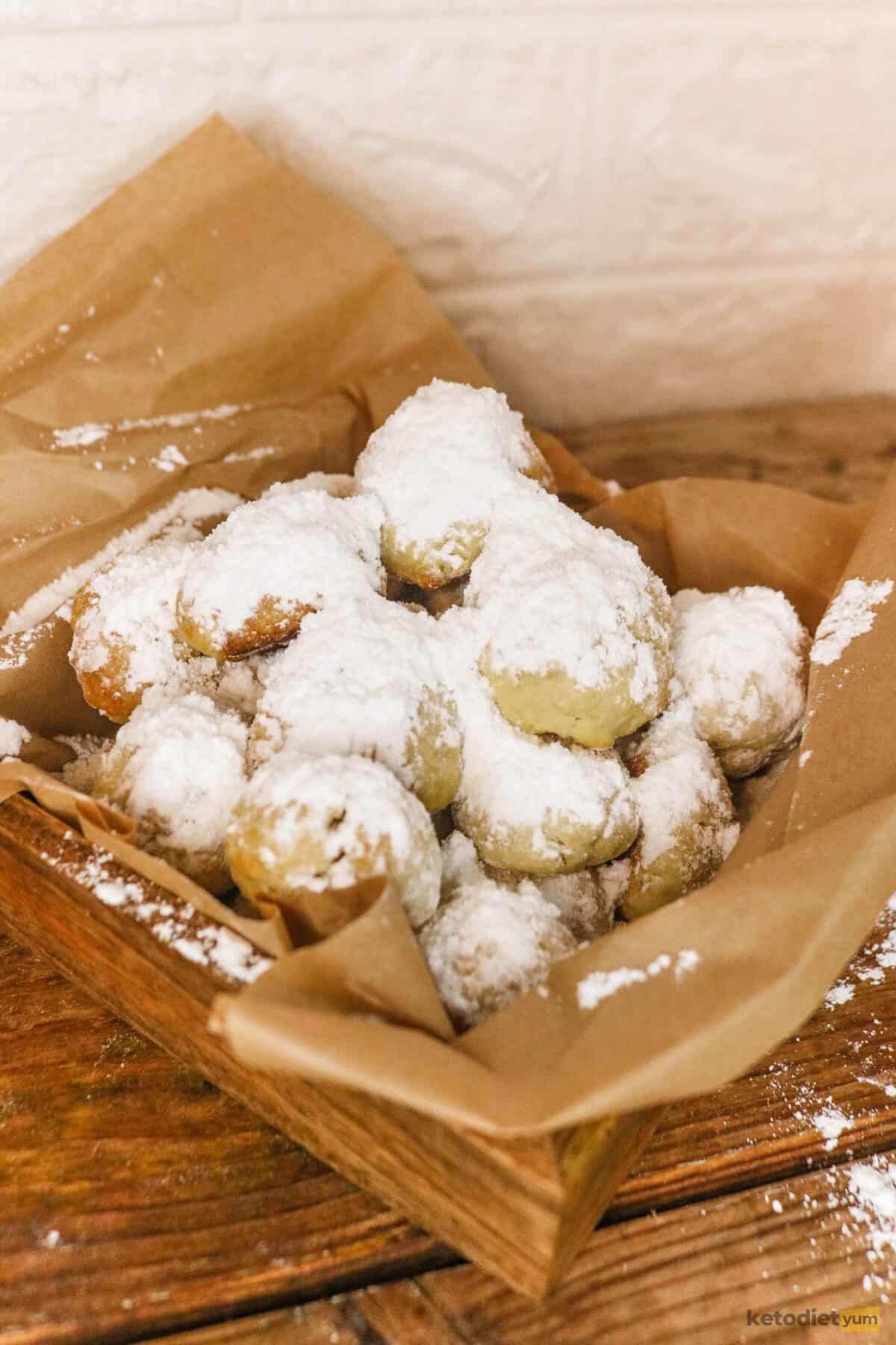 Keto Snowball Cookies Recipe