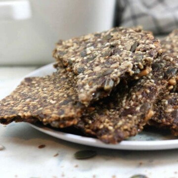 Crispy Keto Crackers