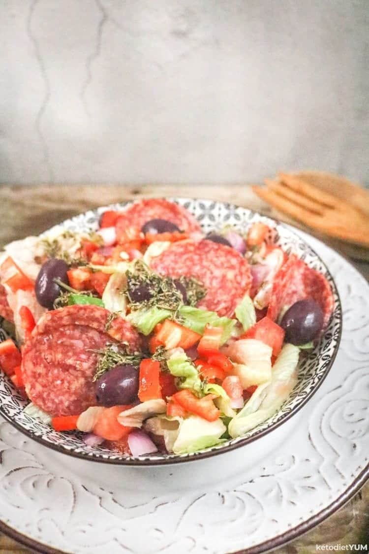 Easy Keto Salad With Homemade Italian Dressing Keto Diet Yum