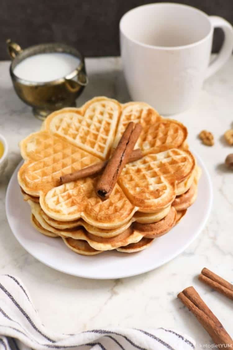 4-Ingredient Keto Chaffles