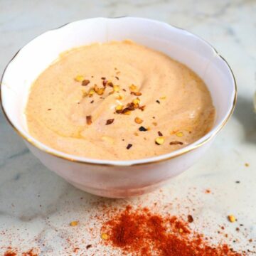 Keto Spicy Garlic Aioli