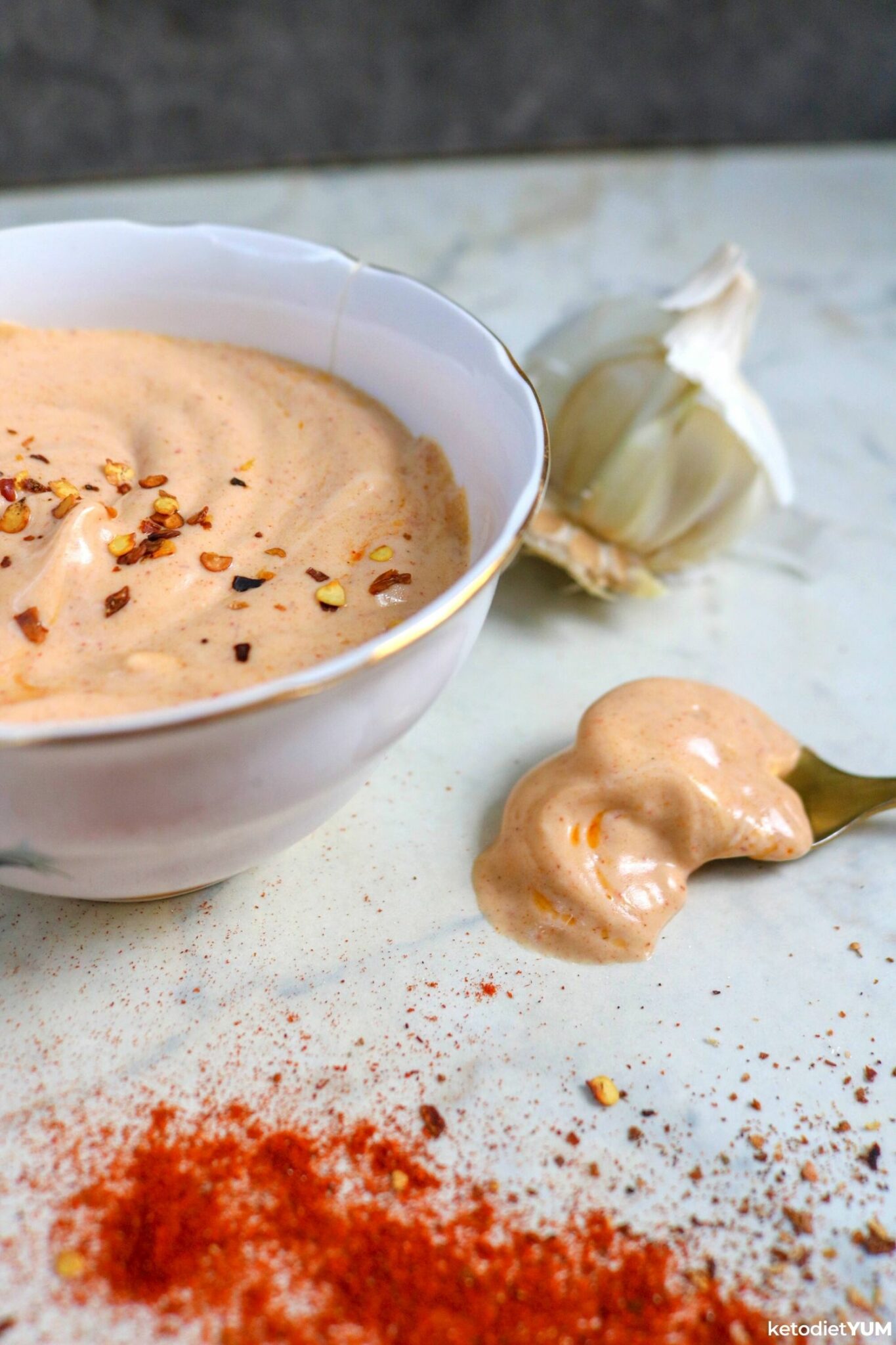 Keto Spicy Garlic Aioli Recipe - Keto Diet Yum