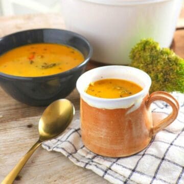 Keto Broccoli Cheddar Soup