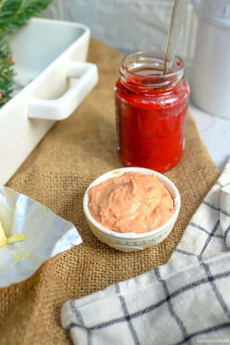 Tomato butter sauce made with butter, cream cheese and tomato paste