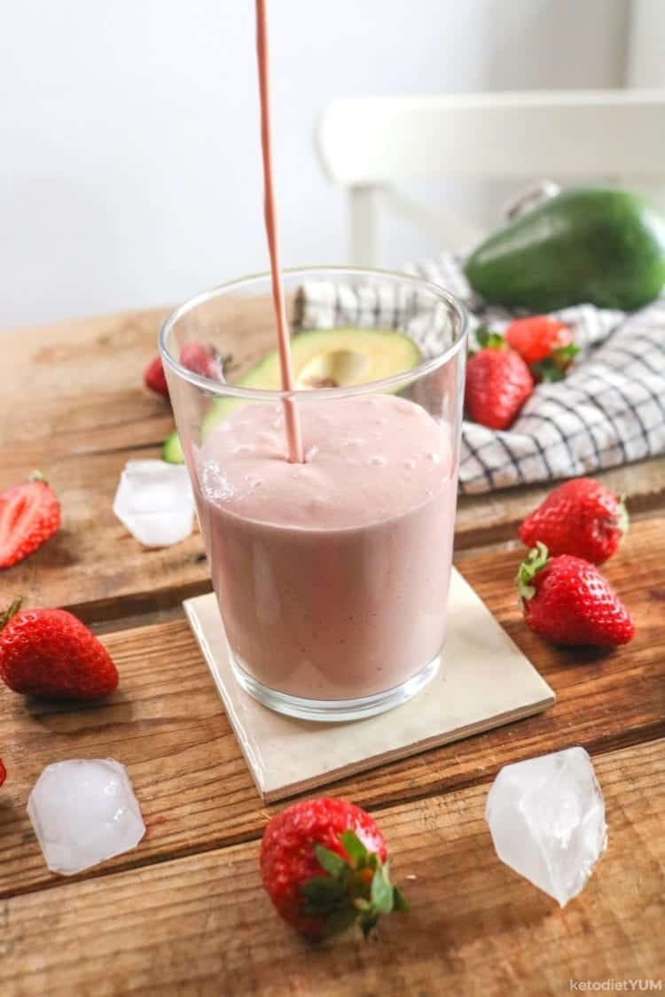 keto strawberry smoothie