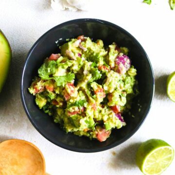 Easy Avocado Keto Guacamole Recipe