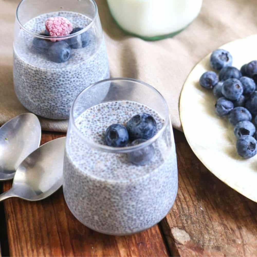 Easy Chia Pudding {Only 3 Ingredients}