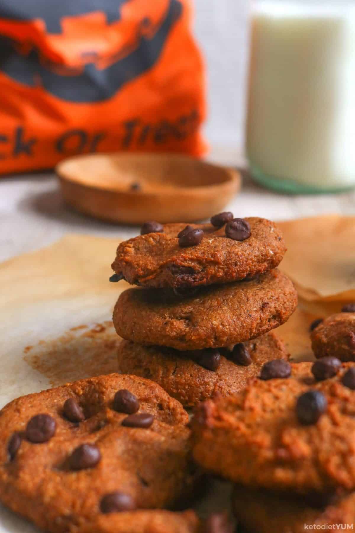The best keto chocolate chip cookies with pumpkin spice that are great for Halloween