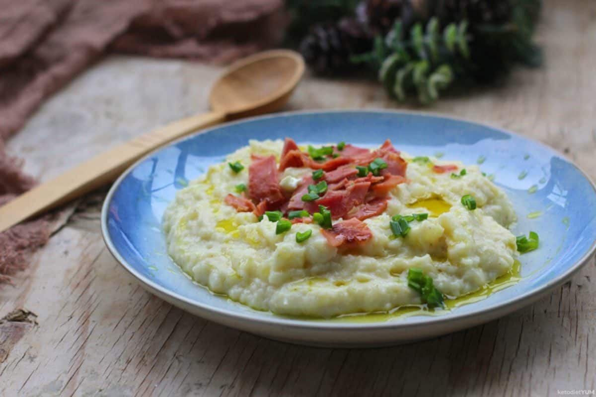 Loaded cauliflower mash low carb recipe on a plate ready to enjoy