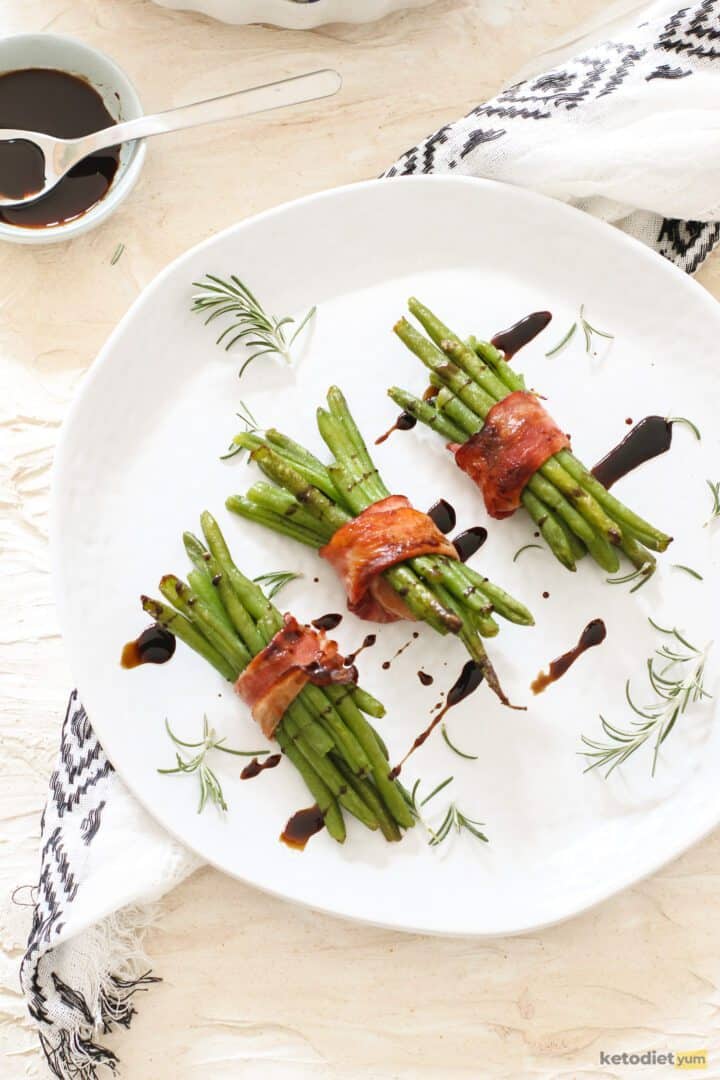 Healthy Bacon Wrapped Green Beans (LowCarb/GlutenFree)