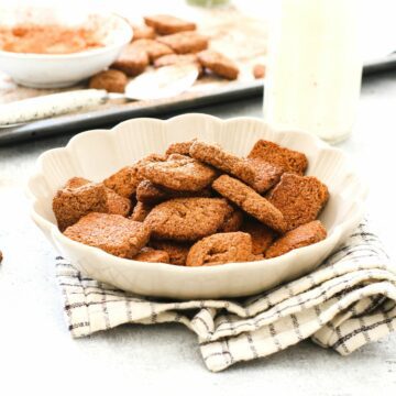 Easy Keto Cinnamon Toast Crunch Cereal Recipe