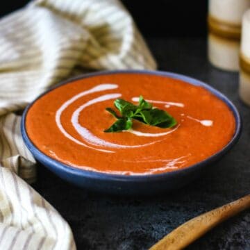 Roasted Red Pepper Gouda Soup