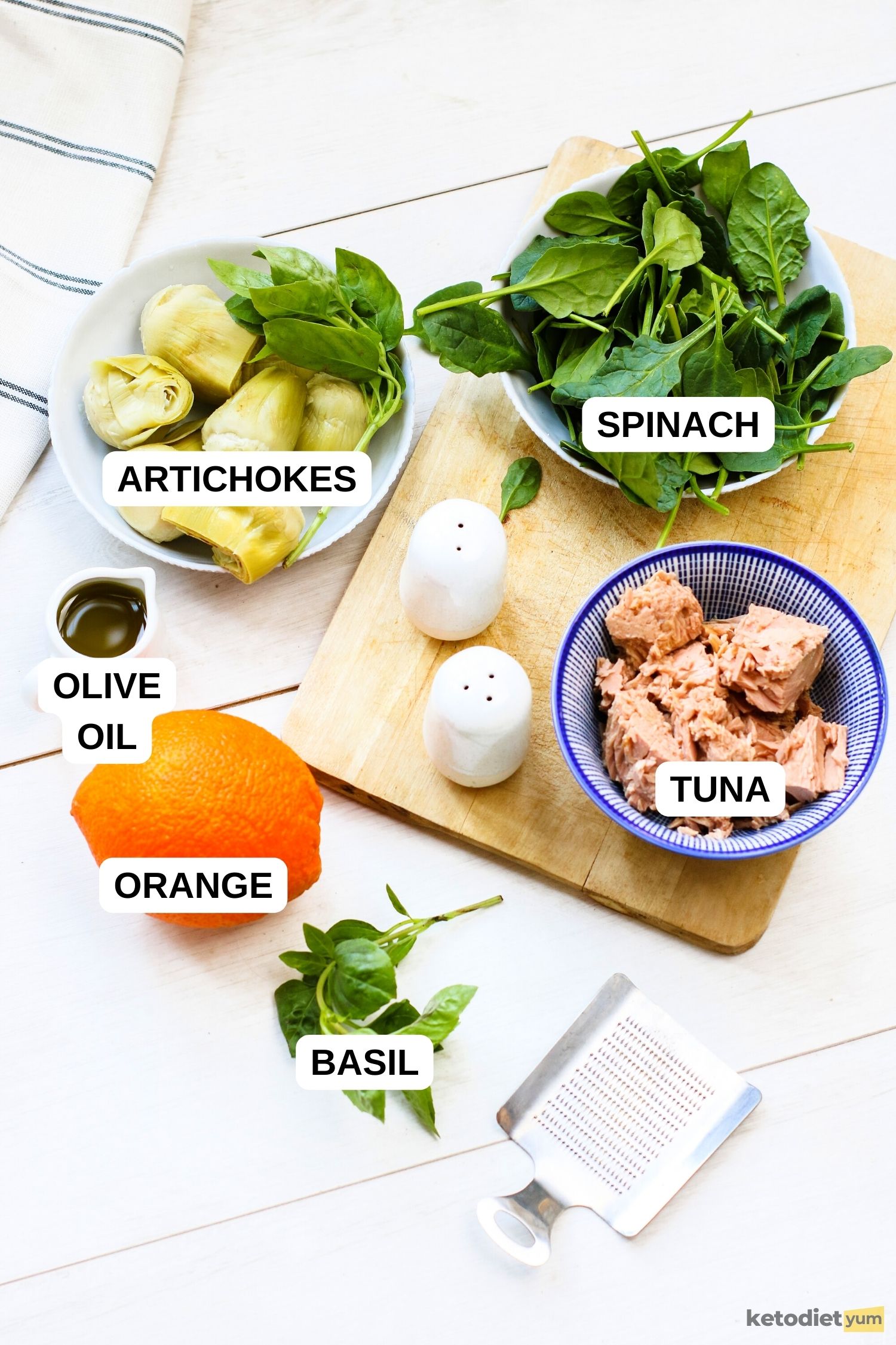 Keto Spinach Artichoke Salad Ingredients