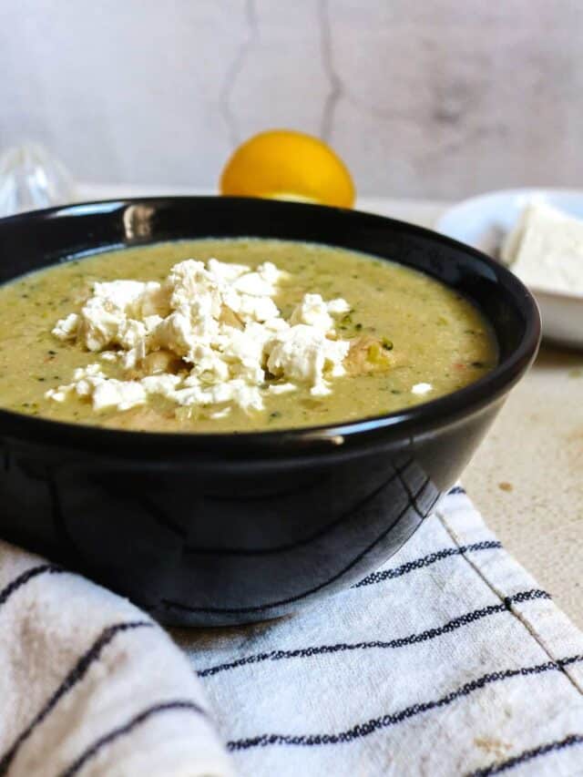 Greek Lemon Chicken Soup (Avgolemono Soup Recipe)