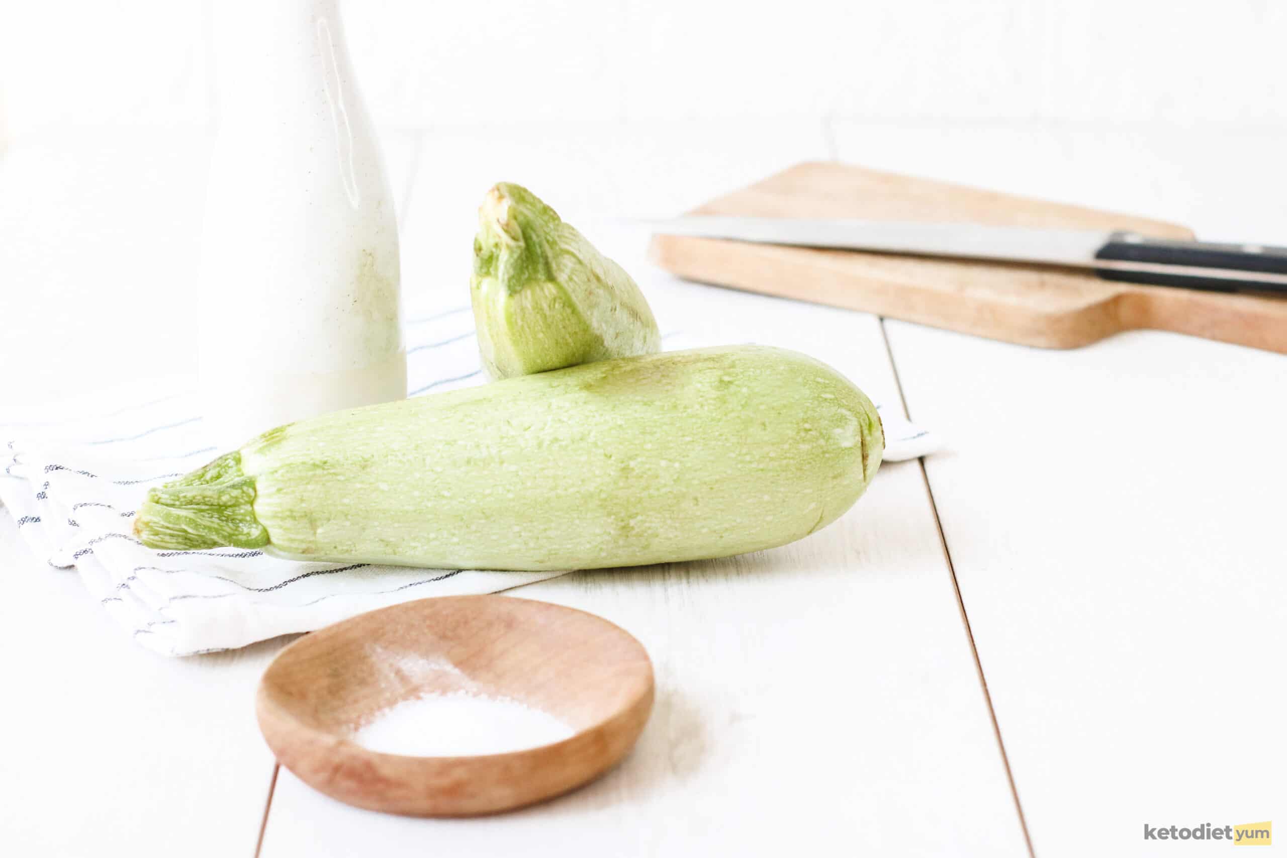 keto zucchini chips