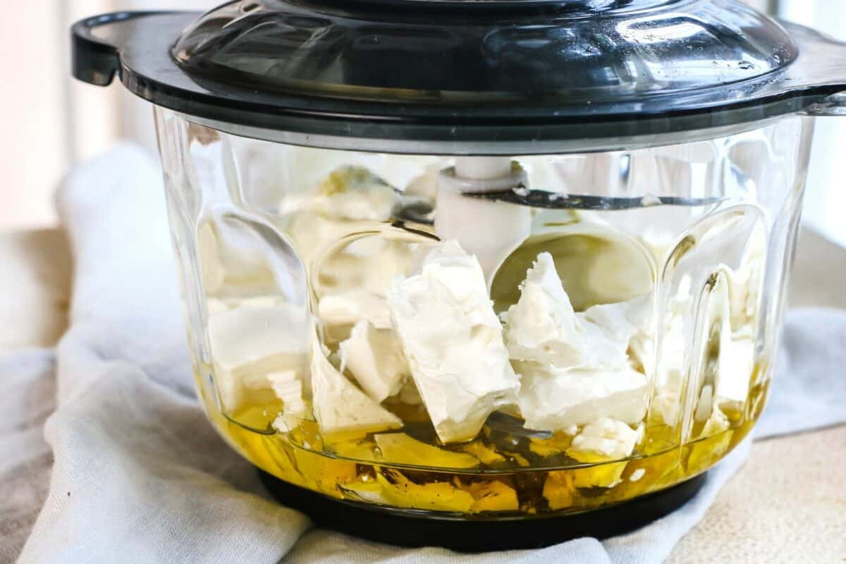 Easy Keto Feta Cheese Dip (3 Ingredients)