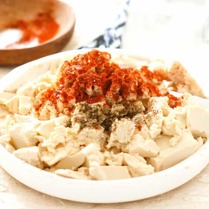 Healthy Tofu Scramble (Low Carb & Vegan)