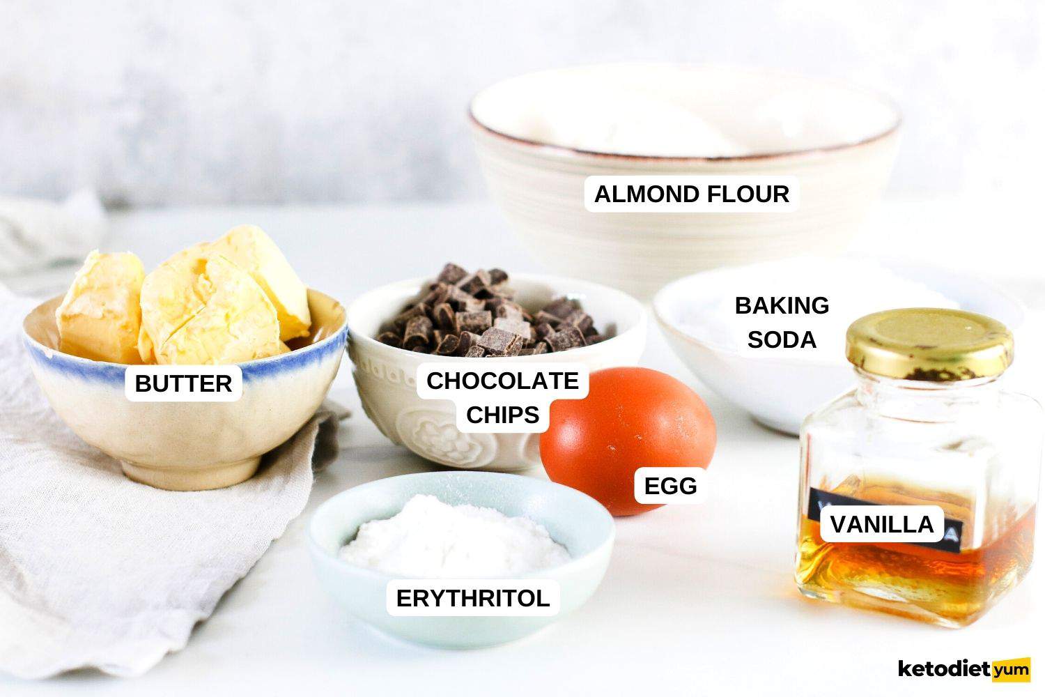 Keto Chocolate Chip Cookie Bars Ingredients