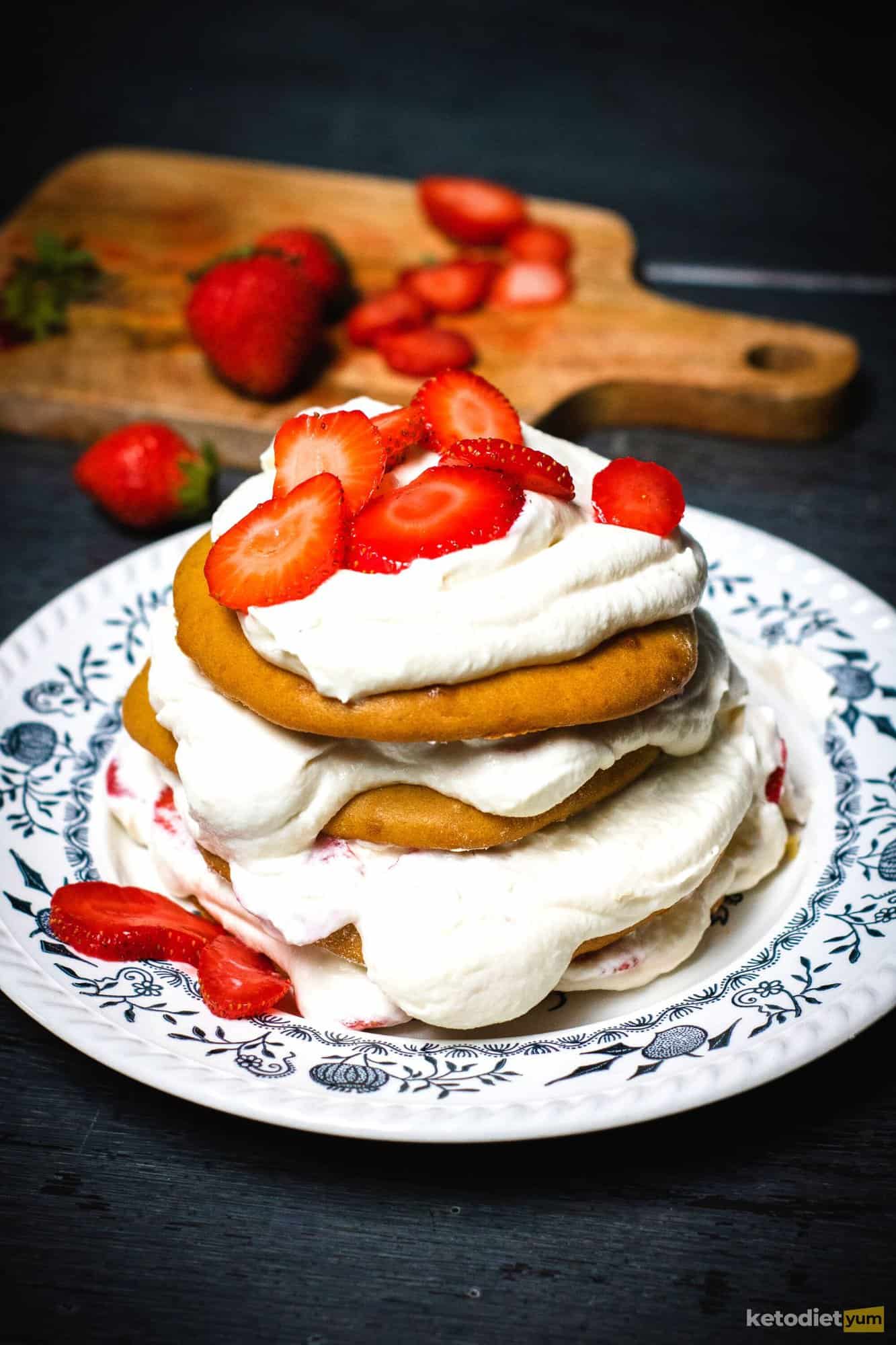 Keto Strawberry Cake