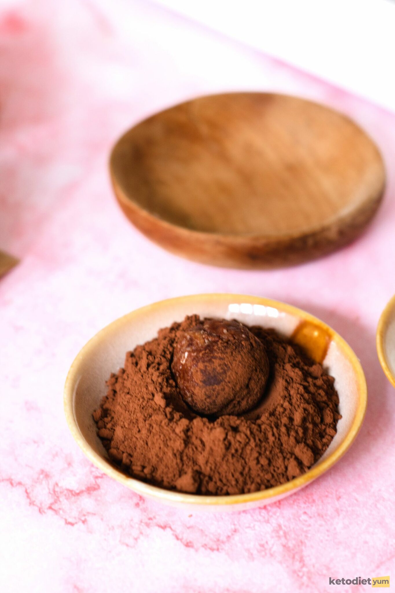 Keto Rum Balls Just 2.4 Grams Carbs!