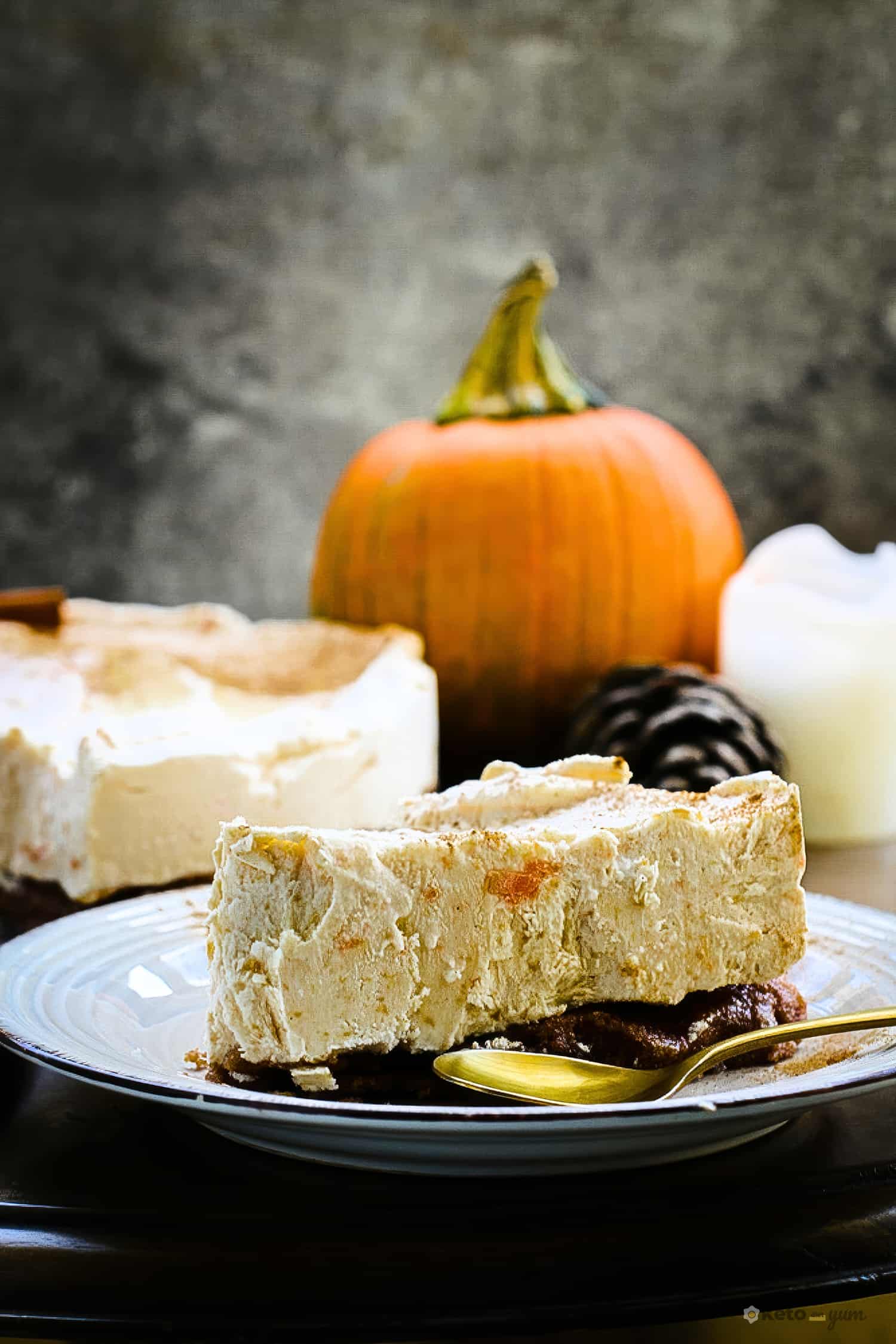 no bake keto pumpkin cheesecake