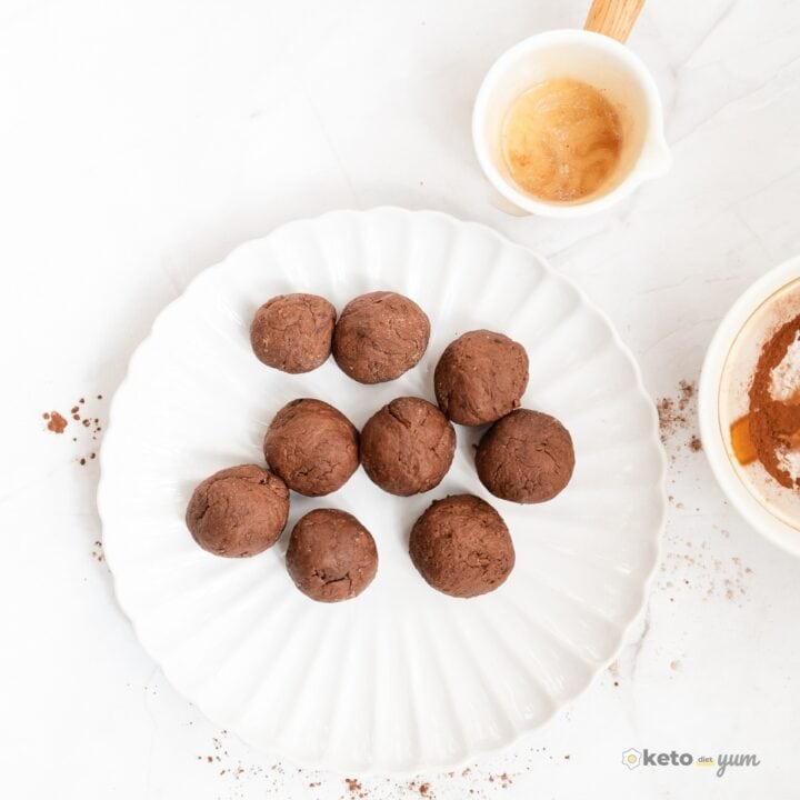 No Bake Brownie Bites (3 Ingredients)