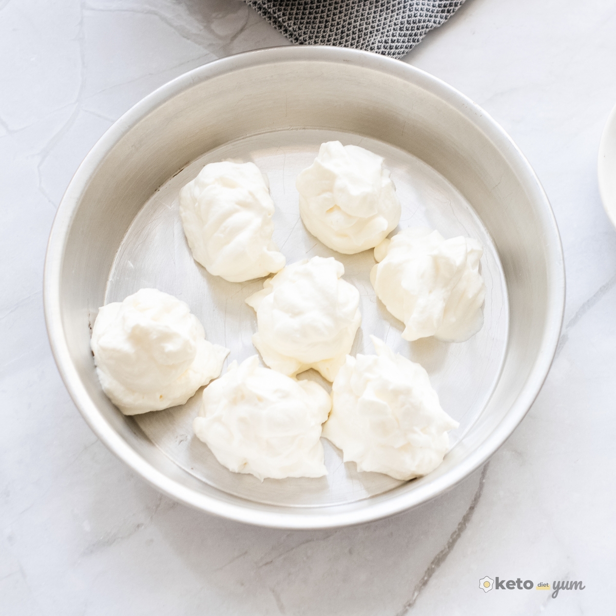 Keto Ice Cream Bonbons: Guilt-Free Chocolate-Covered Creamy Treats Ice Cream Bonbons