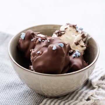 Keto Ice Cream Bonbons: Guilt-Free Chocolate-Covered Creamy Treats Ice Cream Bonbons