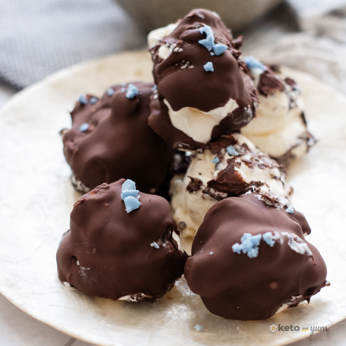 Keto Ice Cream Bonbons: Guilt-Free Chocolate-Covered Creamy Treats Ice Cream Bonbons